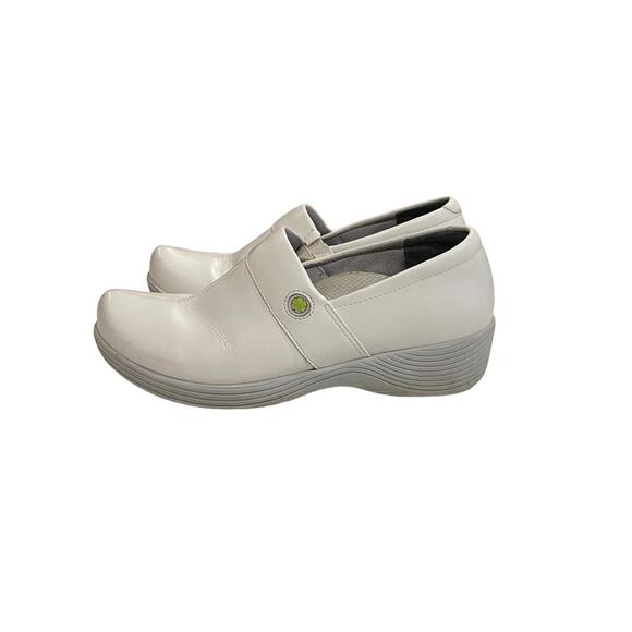 Dansko Nursing Shoe Work Wonders Coral Clog White Leather Upper Size 38(8-8.5) - Picture 5 of 11